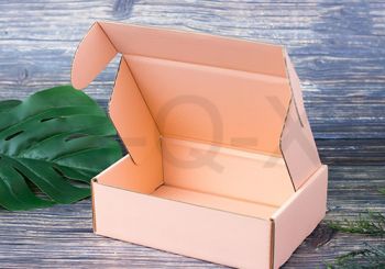 กล่องลูกฟูกพรีเมี่ยม สี Flamingo 20x14x6 cm.