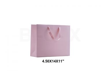 ถุงกระดาษพรีเมียมสีชมพูขนาด 11x14x4.5นิ้ว