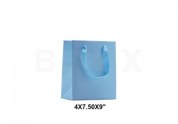 ถุงกระดาษพรีเมียมสีฟ้าขนาด 9x7.5x4นิ้ว