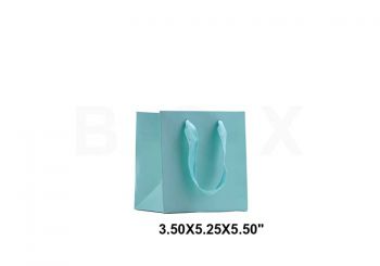 ถุงกระดาษพรีเมียมสีเขียวขนาด 5.5x5.25x3.5นิ้ว