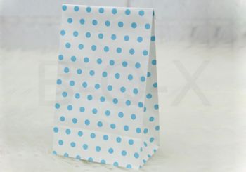 ถุงกระดาษขาวลายจุดสีฟ้า ขนาด9.5x6x16.5 cm.