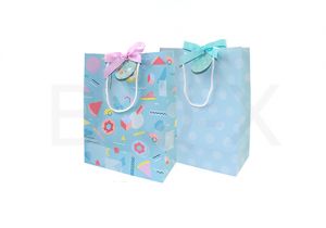 ถุงของขวัญ ขนาด 30x24x12 ซม.